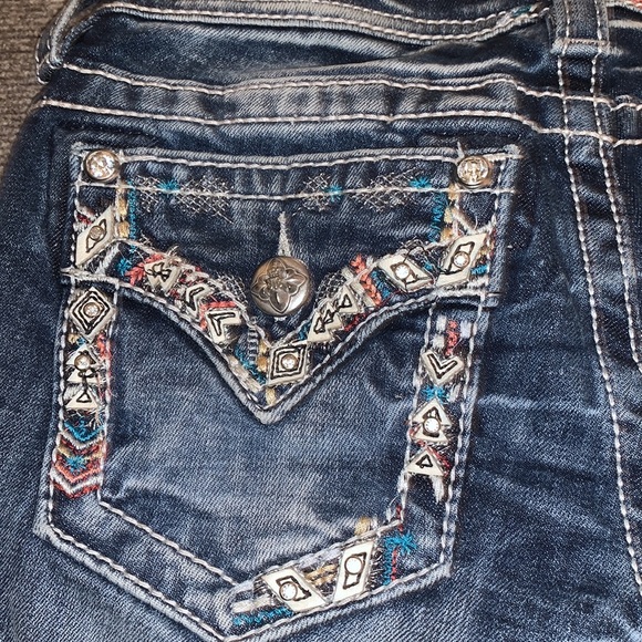 Miss Me Jeans - Picture 4 of 10